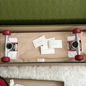 Gucci skate board